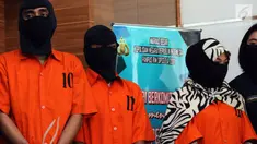 Jasriadi, pria yang disebut-sebut sebagai ketua sindikat Saracen, mengaku tak pernah menawarkan jasa ujaran kebencian pada kliennya