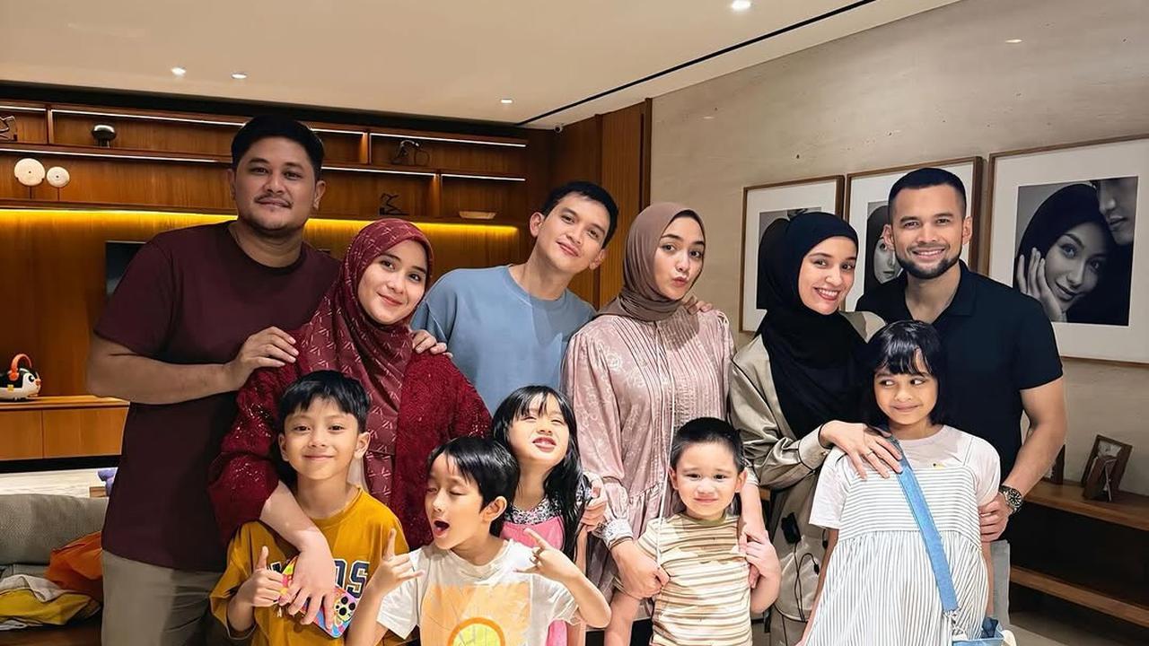Potret Shireen Sungkar Silaturahmi Lebaran ke Rumah Citra Kirana