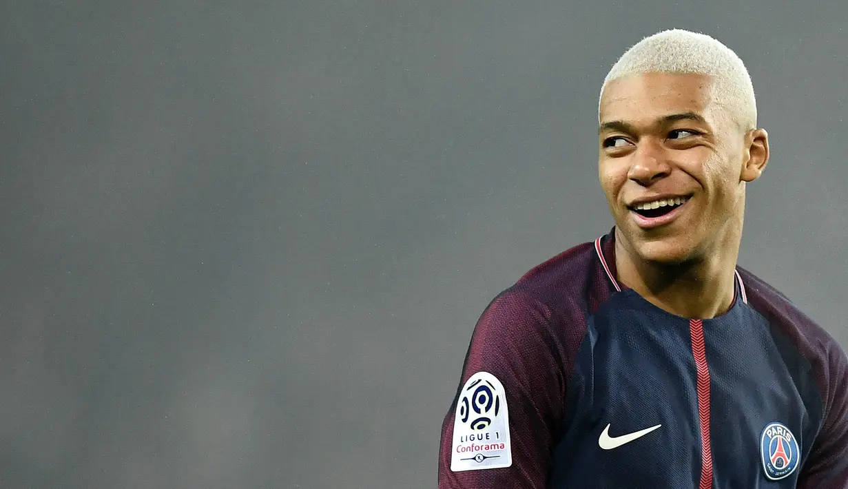 6. Kylian Mbappe (Prancis) - Paris Saint Germain. (AFP/Franck Fife)