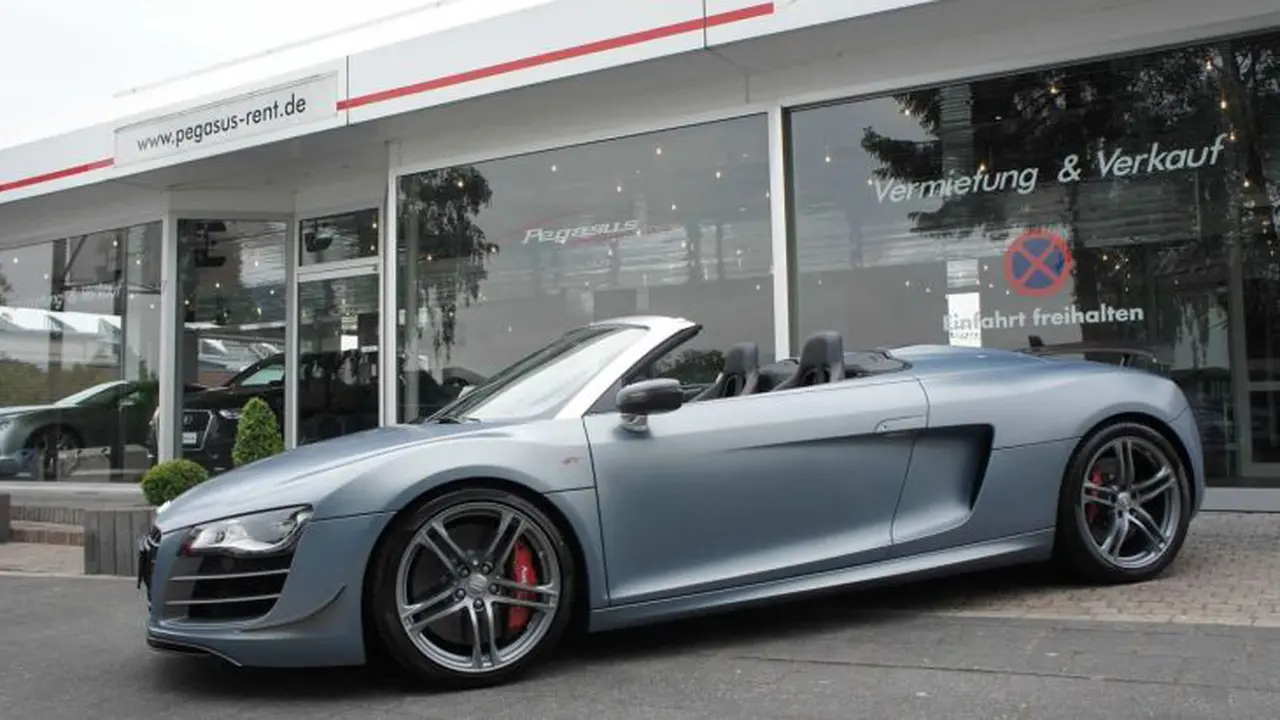Diler Mobil Mewah Kemalingan, Supercar Edisi Terbatas pun Lenyap