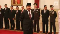 Djoko Setiadi saat dilantik Jokowi sebagai Kepala Badan Siber dan Sandi Nasional di Istana Merdeka, Jakarta, Rabu (3/1). (Liputan6.com/Pool/Kurniawan)