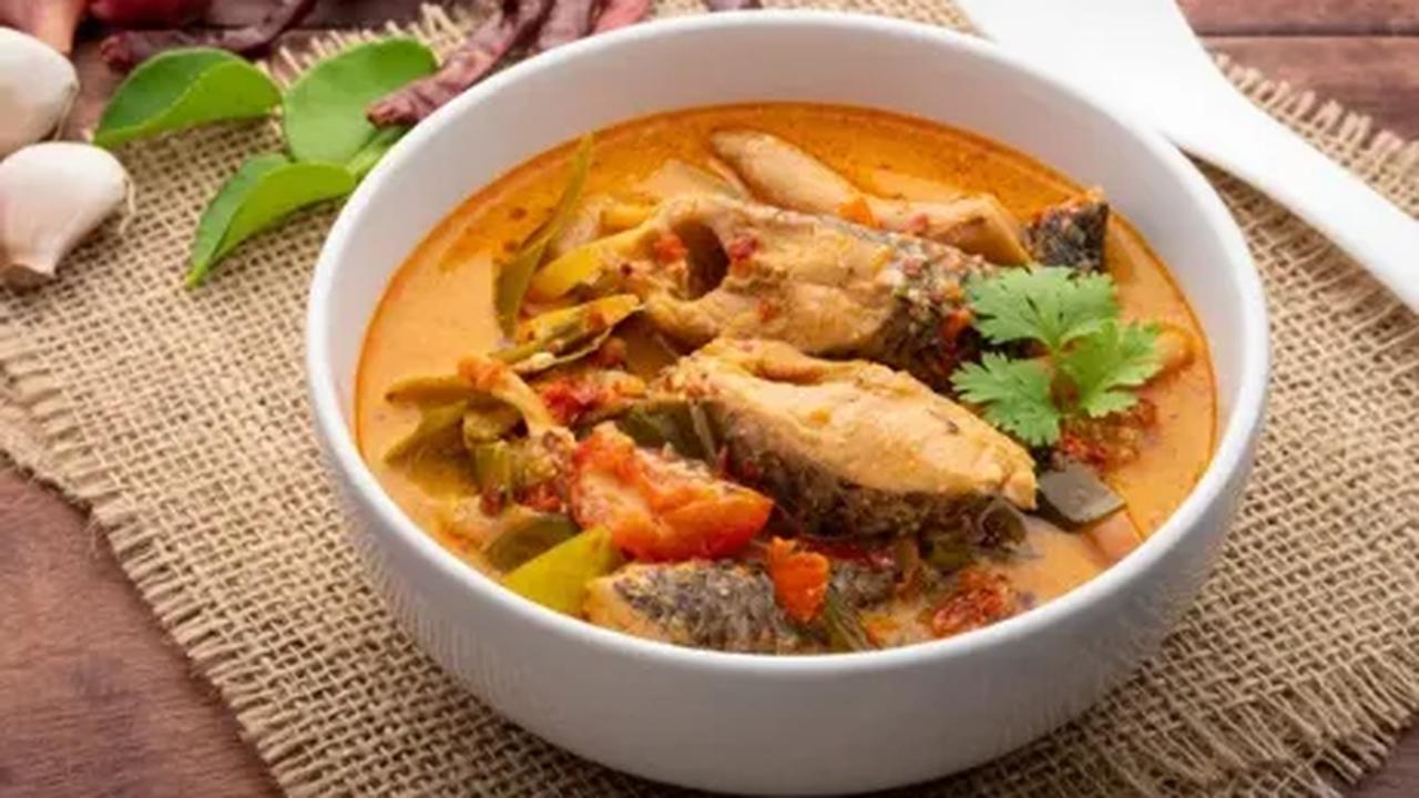 3. Resep Ikan Kuah Santan Pedas Lele Mangut