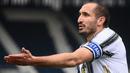 Giorgio Chiellini. Bek Italia 36 tahun ini dibeli Juventus dari Livorno pada 2004/2005 dan langsung dipinjamkan ke Fiorentina selama semusim. Ia mulai memperkuat Juventus di 2006/2007 dan telah bermain dalam 535 laga selama 15 musim dengan mencetak 36 gol dan 24 assist. (Foto: AFP/Marco Bertorello)