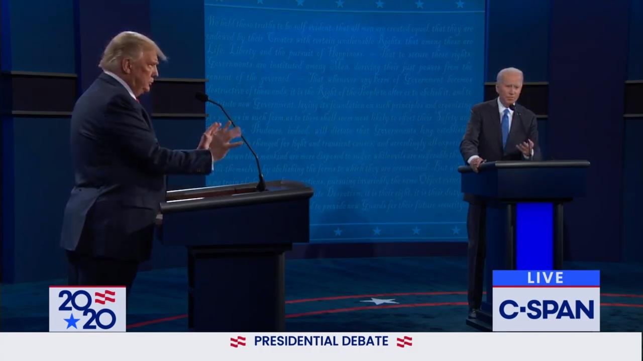 Debat capres AS yang terakhir antara Donald Trump dan Joe Biden.
