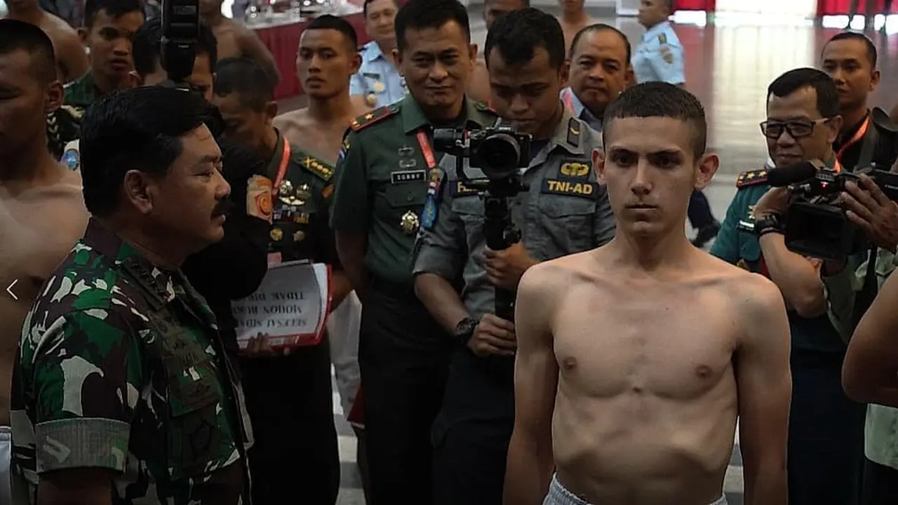 Begini Potret Enzo Zenz Allie, Pemuda Keturunan Prancis yang Lolos Masuk Akmil