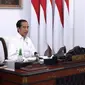 Presiden Joko Widodo memberikan arahan kepada Komite Penanganan COVID-19 dan Pemulihan Ekonomi Nasional melalui rapat terbatas yang digelar melalui konferensi video dari Istana Merdeka, Jakarta, Senin (27/7/2020). (Dok Kementerian Sekretariat Negara)