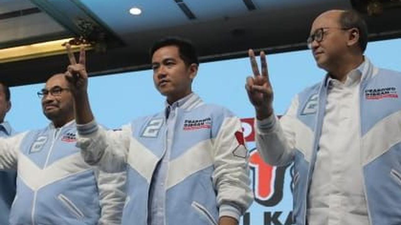 Gibran meminta seluruh relawan bekerja keras memenangkan paslon nomor urut 2 di Pemilu 2024.