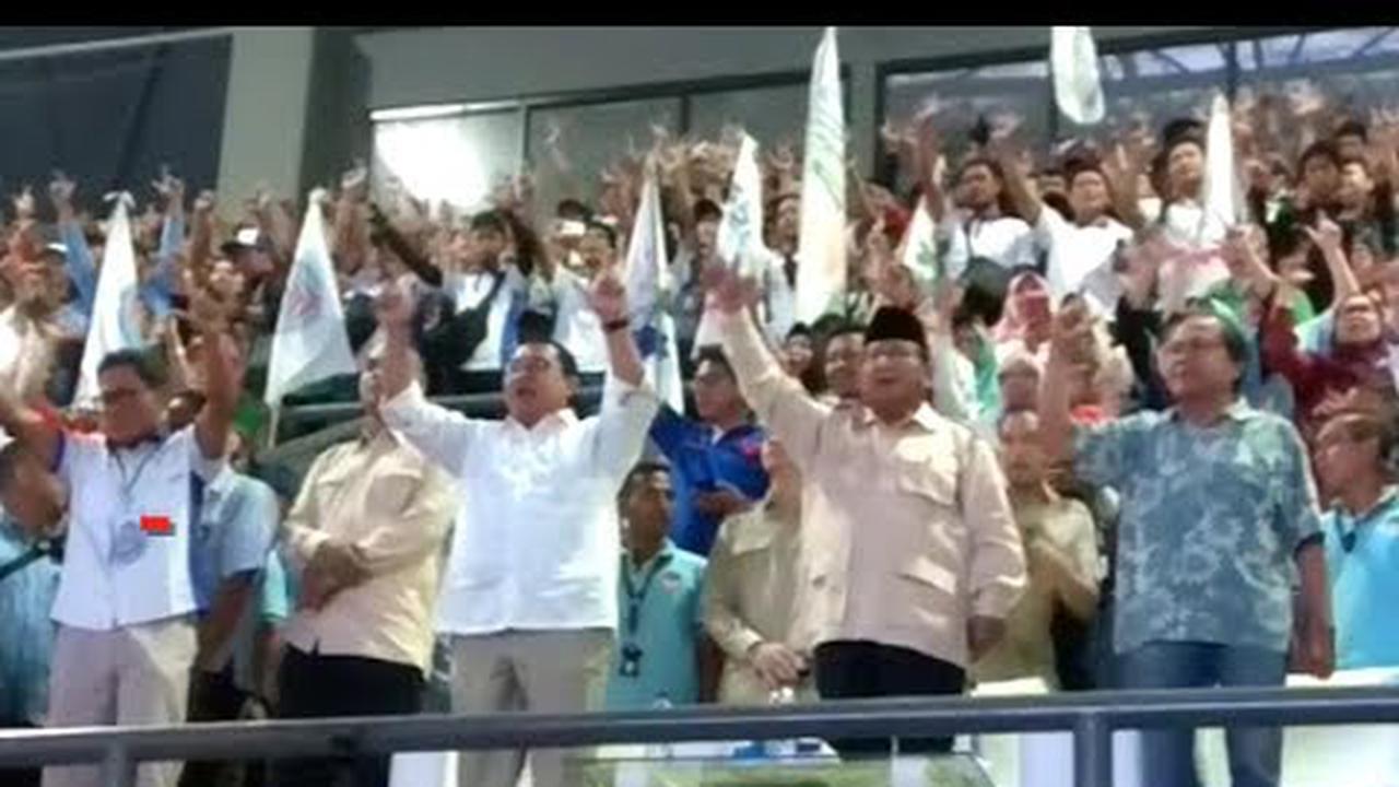 Tanpa Sandiaga, Prabowo Hadiri Peringatan Hari Buruh di Senayan
