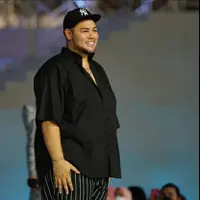 Ivan Gunawan luncurkan METROPOLITAN MODEST WOMEN di Jakarta Muslim Fashion Week 2021. (IST)