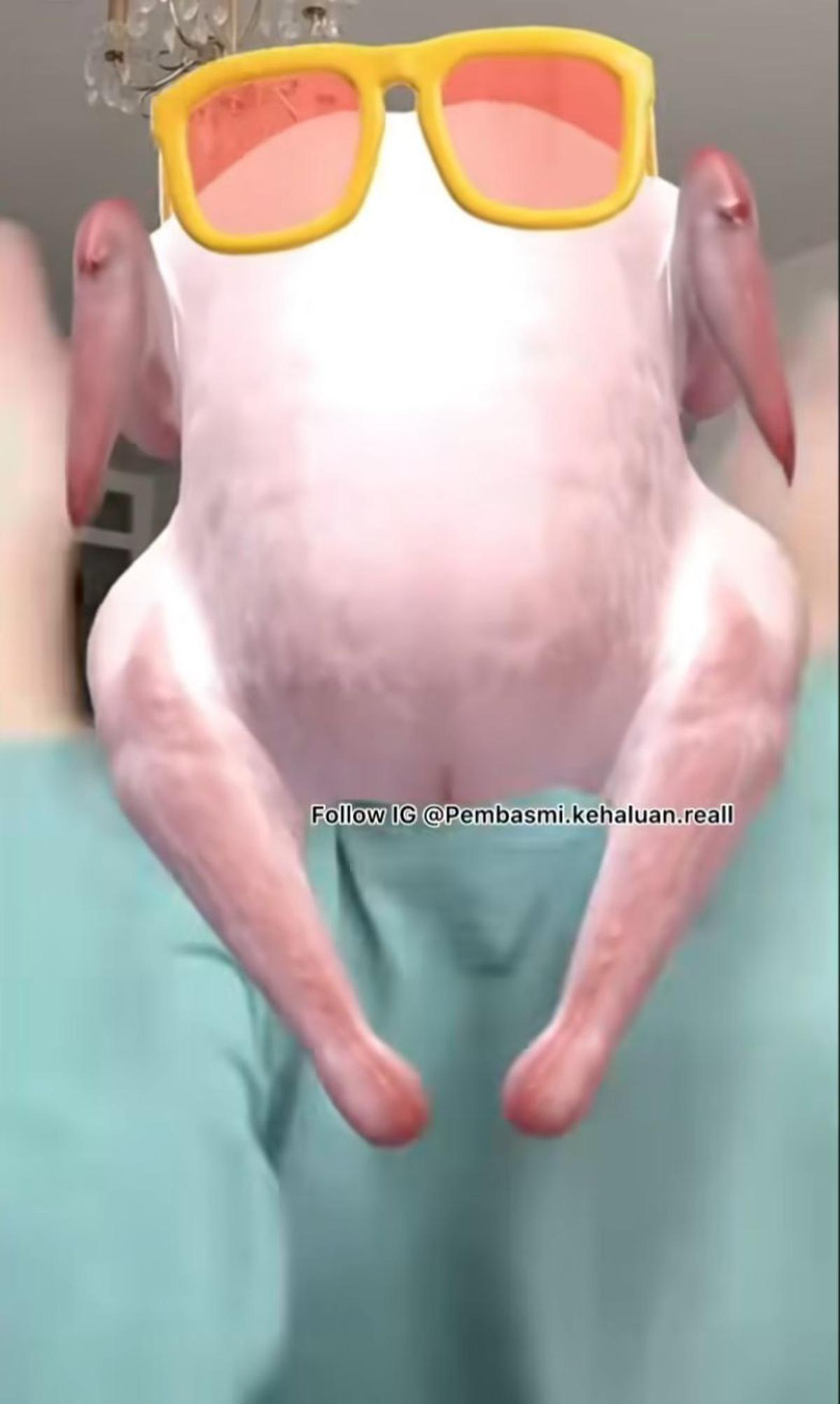 Bunda Corla Marah di Gift Ayam Mukanya Ketutup, Netizen Justru Ngakak