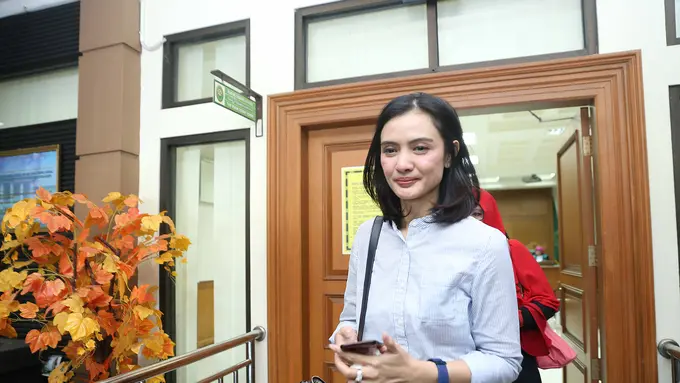 [Bintang] Ade Maya (Istri Ibnu Jamil)