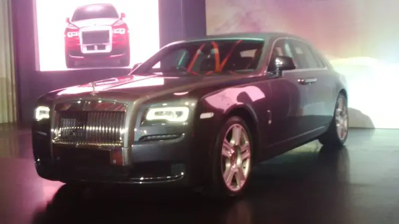 Rolls-Royce Series II Resmi Mengaspal, Bidik Orang Berduit