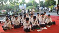 Sholawat Nahdliyah Lirik Teks Arab, Latin, dan Artinya
