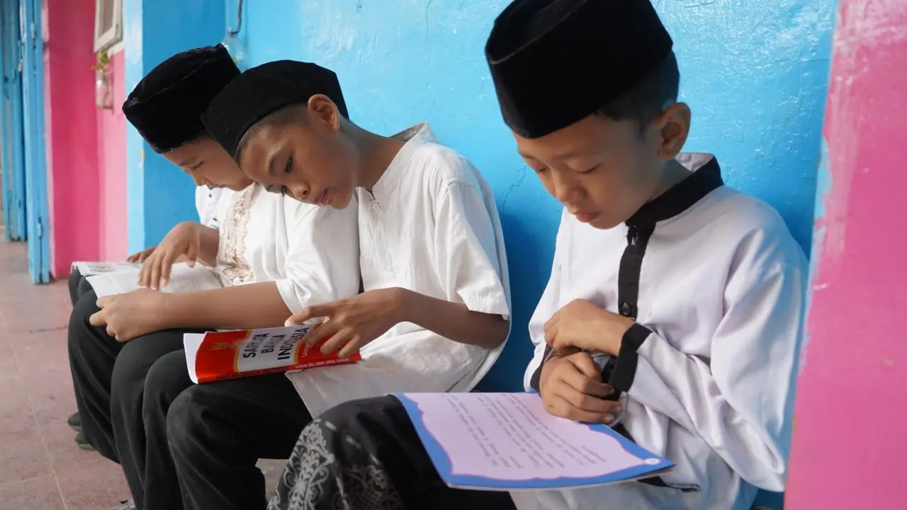 PTBA Tegaskan Komitmen Pendidikan Inklusif Lewat Program Beasiswa AYO SEKOLAH