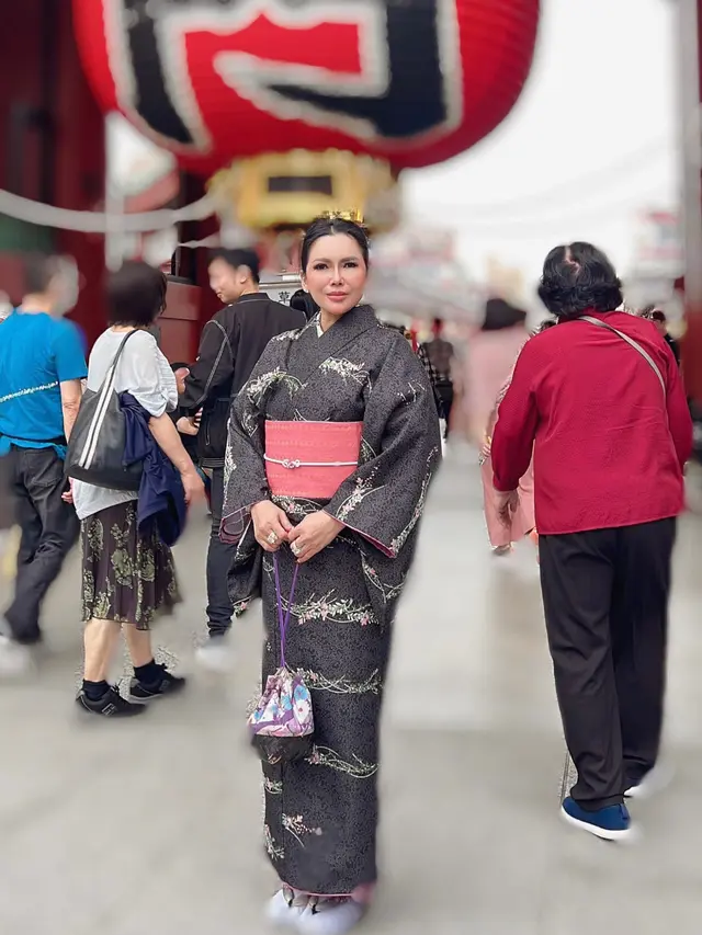 Uci Flowdea liburan (Istimewa)