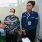 Menteri Kesehatan RI Budi Gunadi Sadikin meninjau layanan kesehatan di RSUD Ampana, Kabupaten Tojo Una-Una, Sulawesi Tengah, Sabtu (6/1/2024), salah satunya penanganan diabetes. (Dok Kementerian Kesehatan RI)