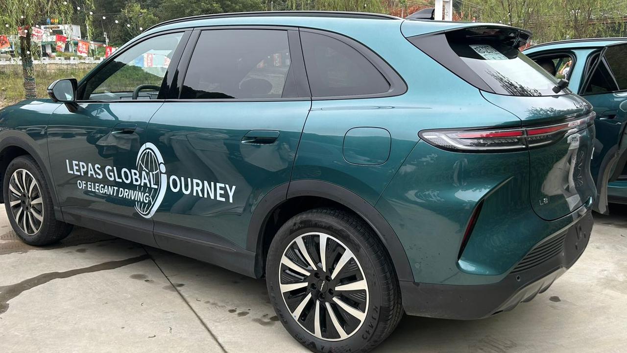 Sensasi Berkendara LEPAS L8 dari Shanghai ke Wuhu, Tempuh 700 Km Tanpa Charge dan Isi Bensin