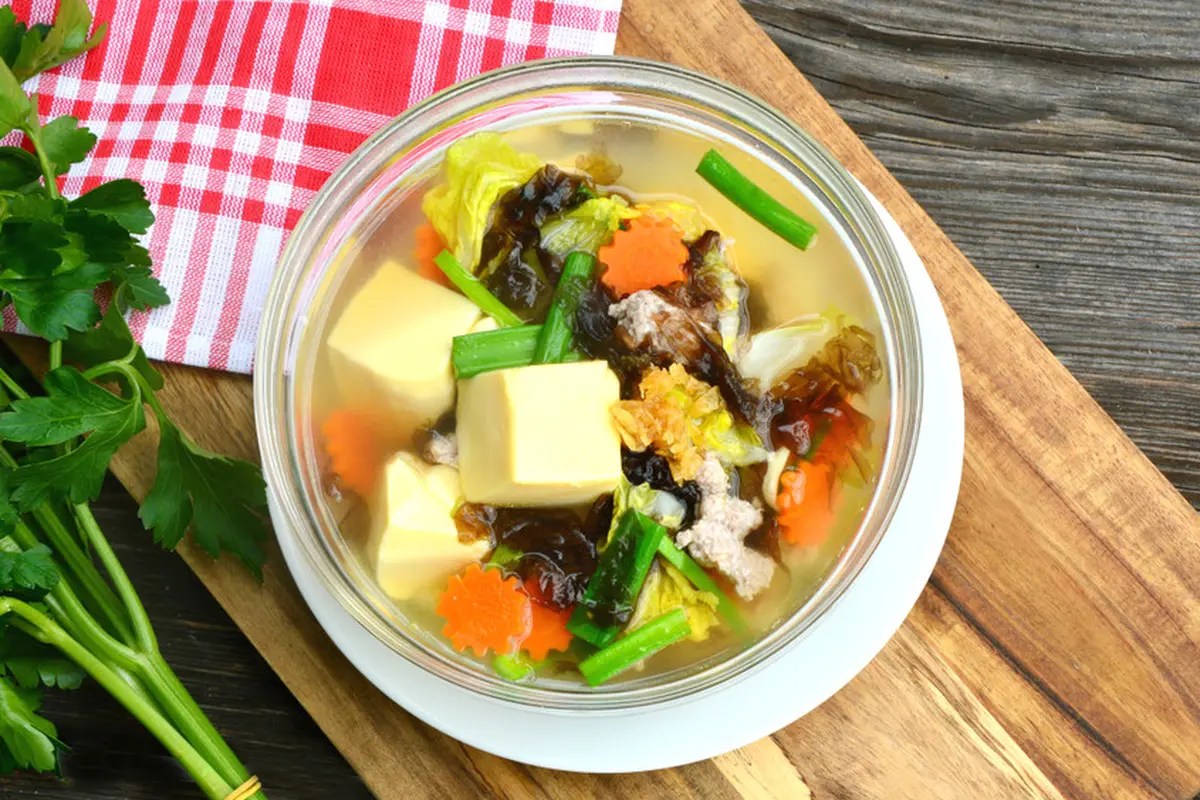 sop sayur tahu