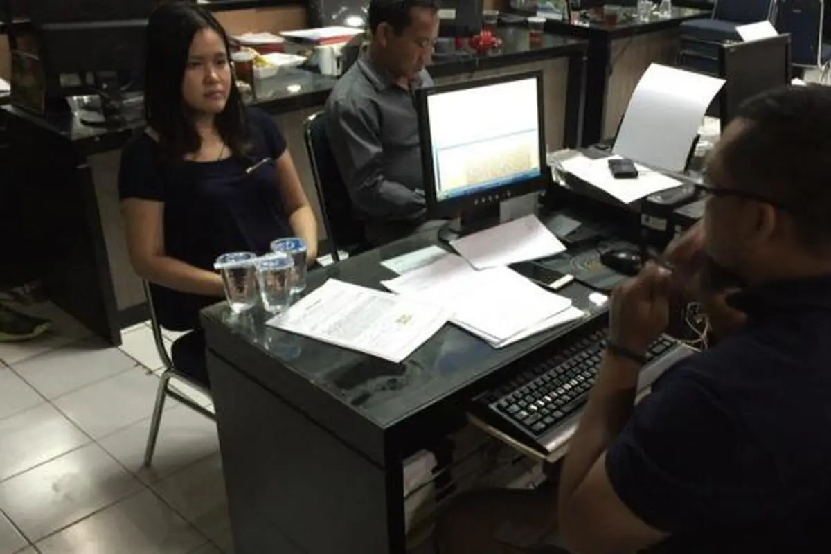 Netizen Ramai-ramai Bicarakan Motif Jessica Membunuh Mirna