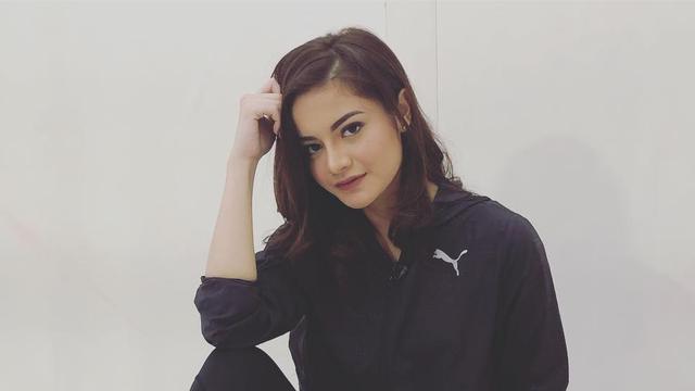 11 Presenter Cantik Indonesia