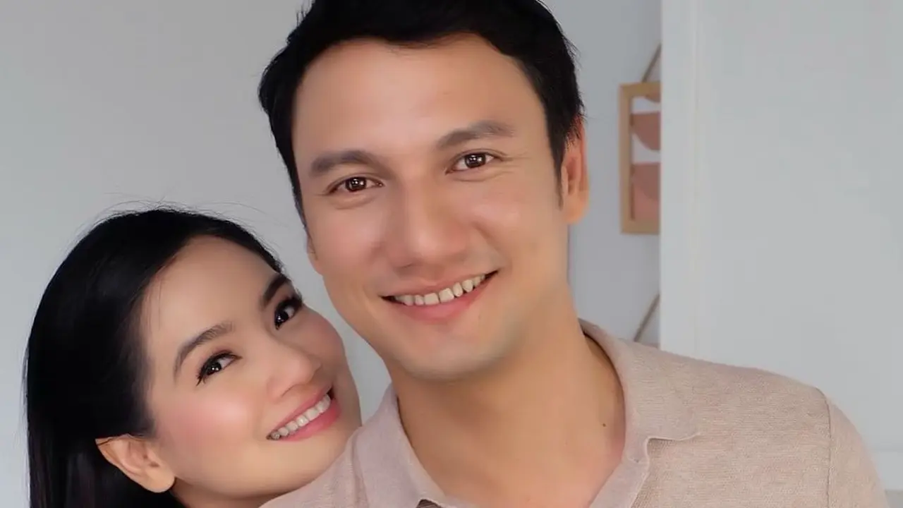 Christian Sugiono dan Titi Kamal.