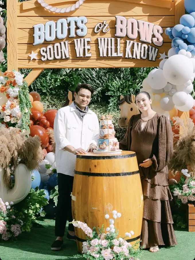 Chelsea Islan saat Gender Reveal Bertema Rodeo. [@chelseaislan]