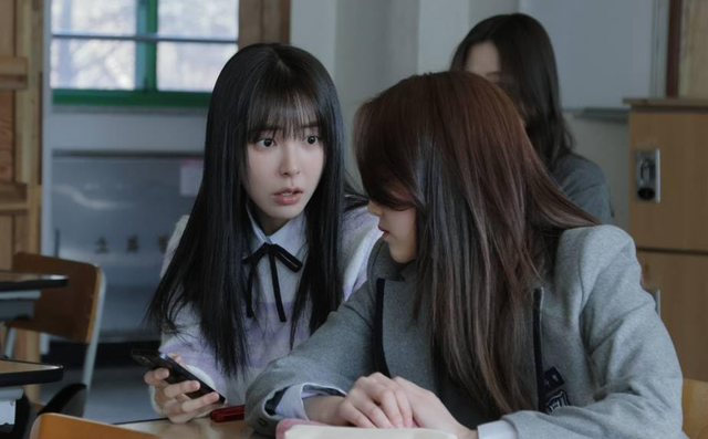 Tone Lebih Gelap dengan Pendekatan Psikologis yang Dominan