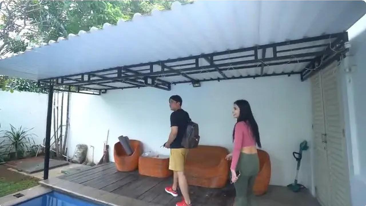 9 Potret Rumah Maria Vania, Mewah dengan Konsep Tropical Scandinavia