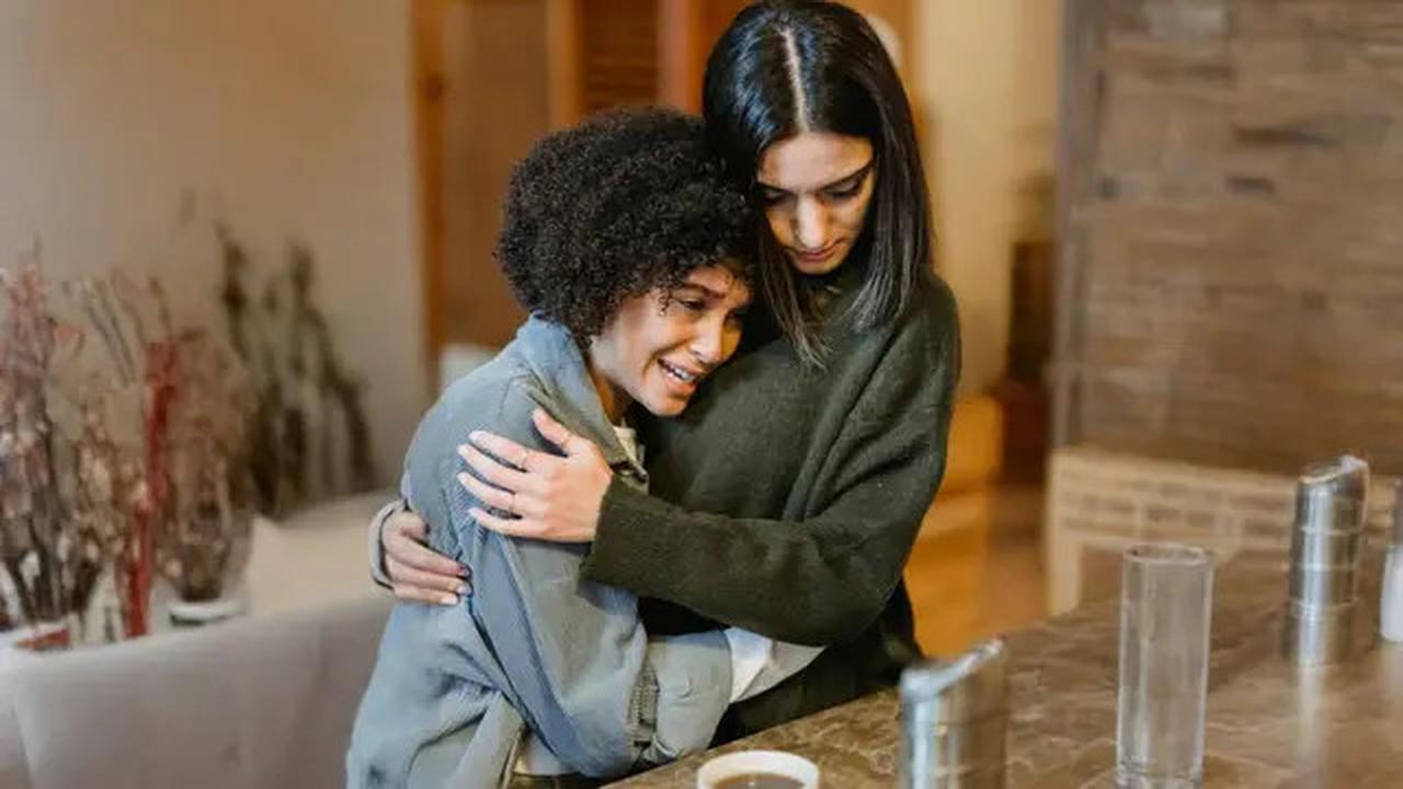 7 Cara Efektif Meningkatkan Kecerdasan Emosional di Usia 20-an