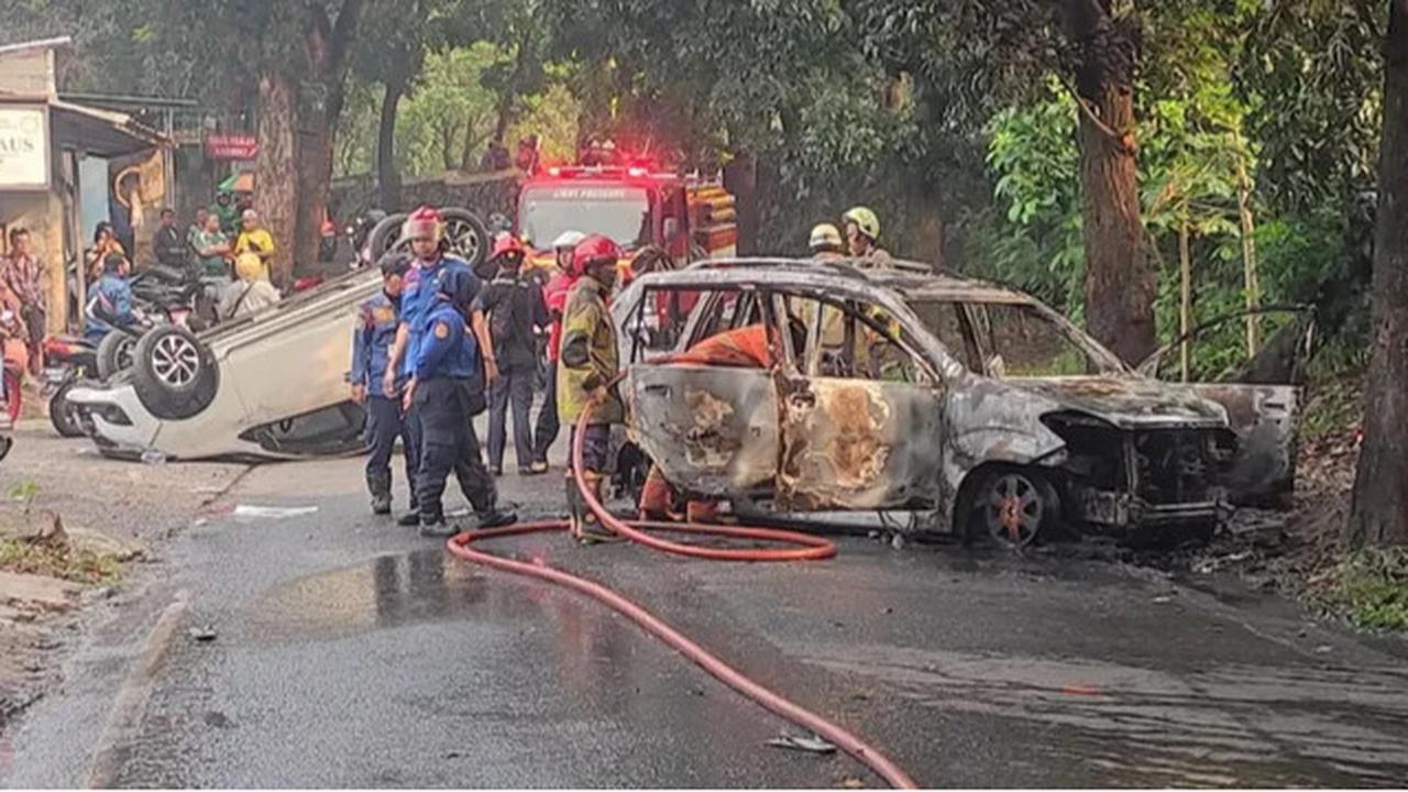 DPR Emosi Mobil Polisi Dibakar Massa Ormas, Aparat Jangan Gentar Babat Habis Premanisme!