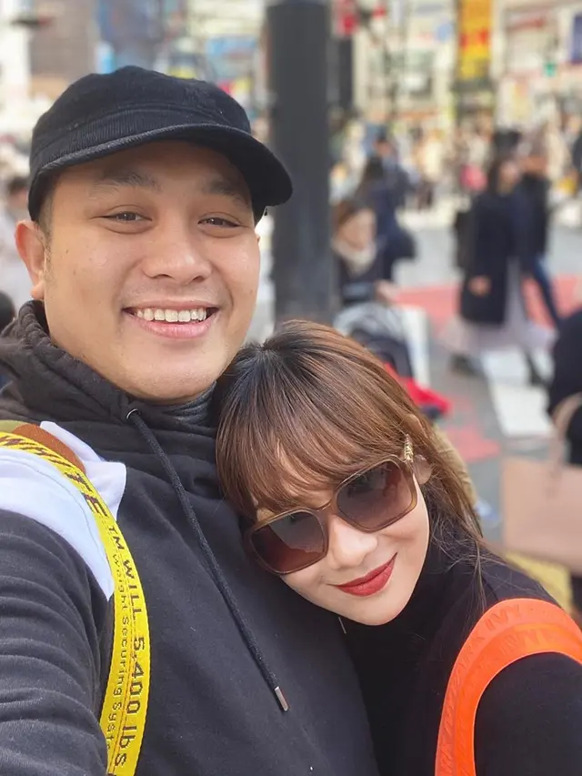 Adiezty Fersa dan Gilang Dirga. (Foto: Instagram @adieztyfersa)