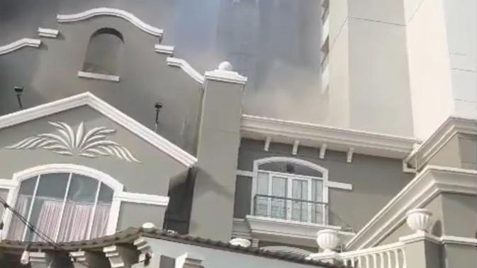 Kebakaran di Apartemen Tanjung Duren, Penghuni Dievakuasi