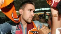 [VIDEO] Kehadiran Strootman Dapat Sambutan Hangat di Roma
