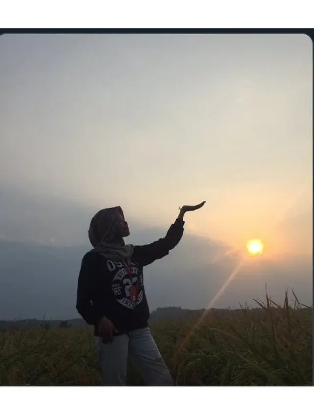 6 Foto Orang Tidak Presisi Ini Bikin Geleng Kepala, Gagal Estetik