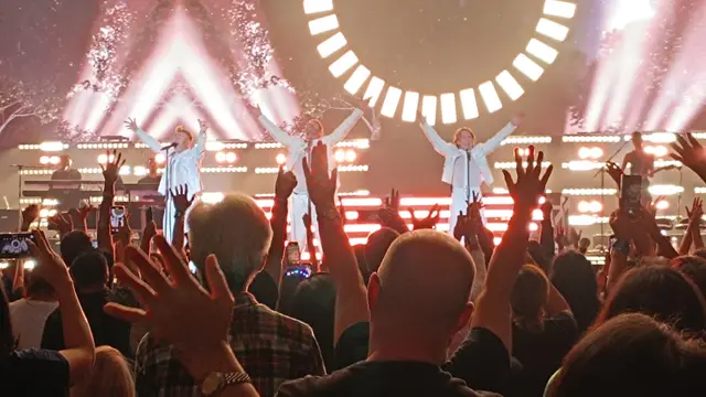 Konser Take That di Tennis Indoor Senayan Jakarta Pusat, Rabu (13/11/2024). (Ratnaning Asih/ Liputan6.com)