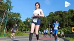 Warganet dibuat terpesona oleh kecantikan seorang pelari maraton asal Thailand.