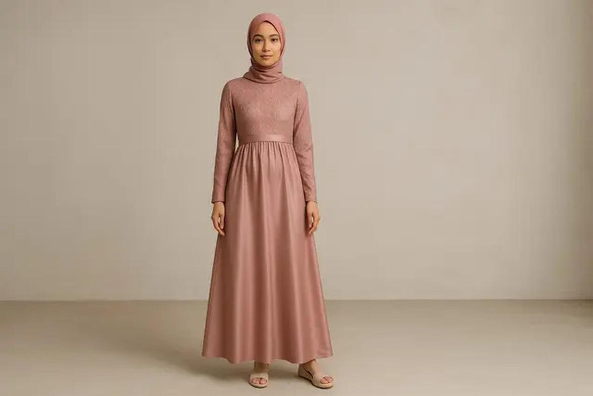 8 Model Gaun Pesta Muslimah Kombinasi Brokat dan Satin, Elegan dan Stylish