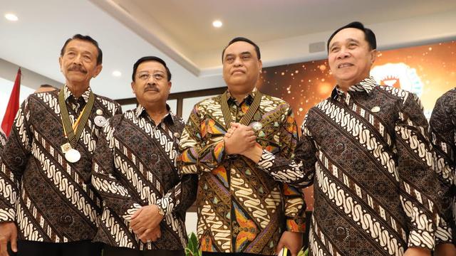 Menteri PANRB Terima Penghargaan Bintang Bhakti Tri Dharma Pratama