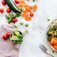 Pemilihan makanan yang disertai dengan penjagaan pola makan akan sangat berpengaruh terhadap kesehatan (Foto: Pexels.com)