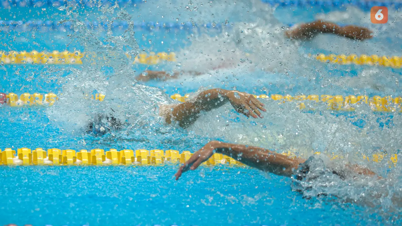 Foto: Jason Donovan Menangkan Adu Cepat 50 Meter Gaya Bebas Putra di Kejurnas Akuatik 2026