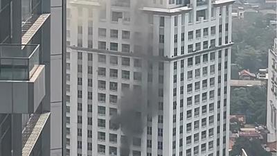 Kebakaran Apartemen Pavilion Jakpus, Evakuasi Penghuni Terjebak Masih Berlangsung