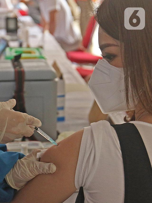 Vaksinasi COVID-19 Tahap Kedua Dimulai