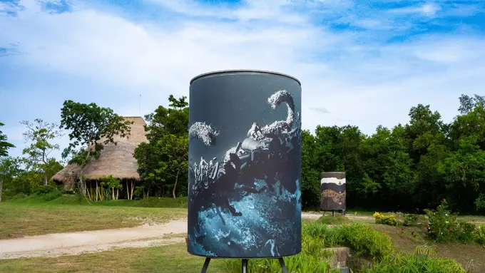 Constellations: Global Reflections