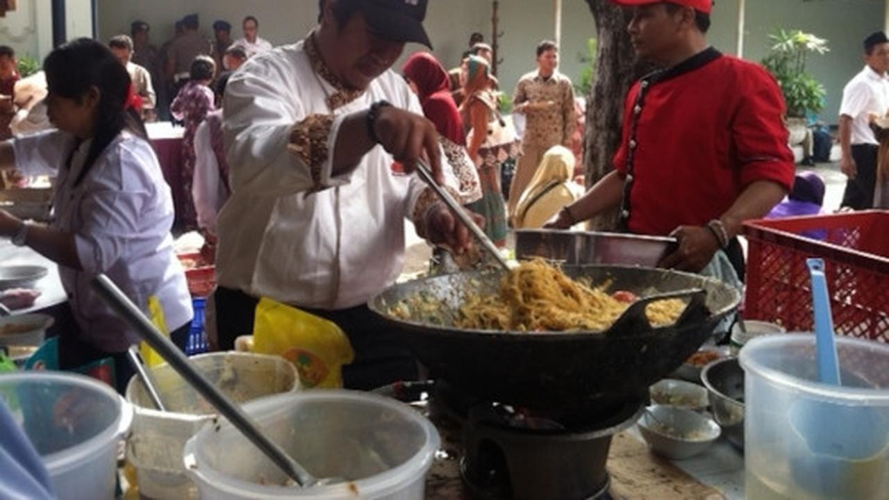 Ini hidangan nikmat tradisional saat open house di Kesultanan Yogya