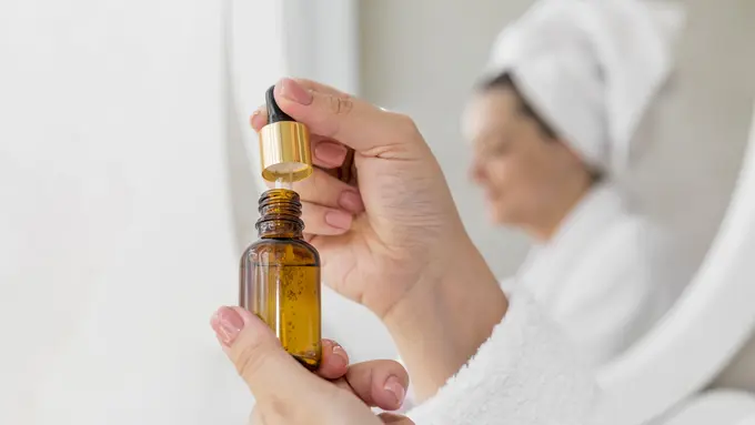 Tips sederhana untuk membuat parfum dari essential oil di rumah