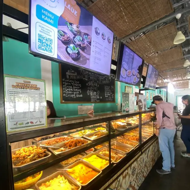 Rekomendasi Tempat Makan Malam di Alun Alun Solo