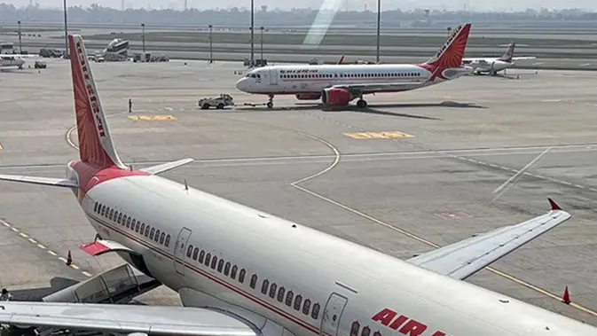 Pesawat Air India Turbulensi Hebat, Penumpang Terlempar dari Kursi