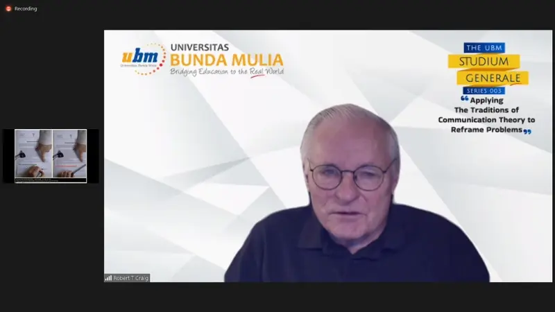 Robert T Craig, Profesor Emeritus Departemen Komunikasi di Universitas Colorado Boulder saat menjadi narasumber. (Istimewa)