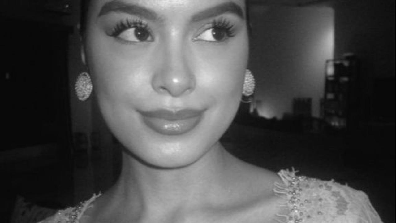 Cantik Memakai Kebaya