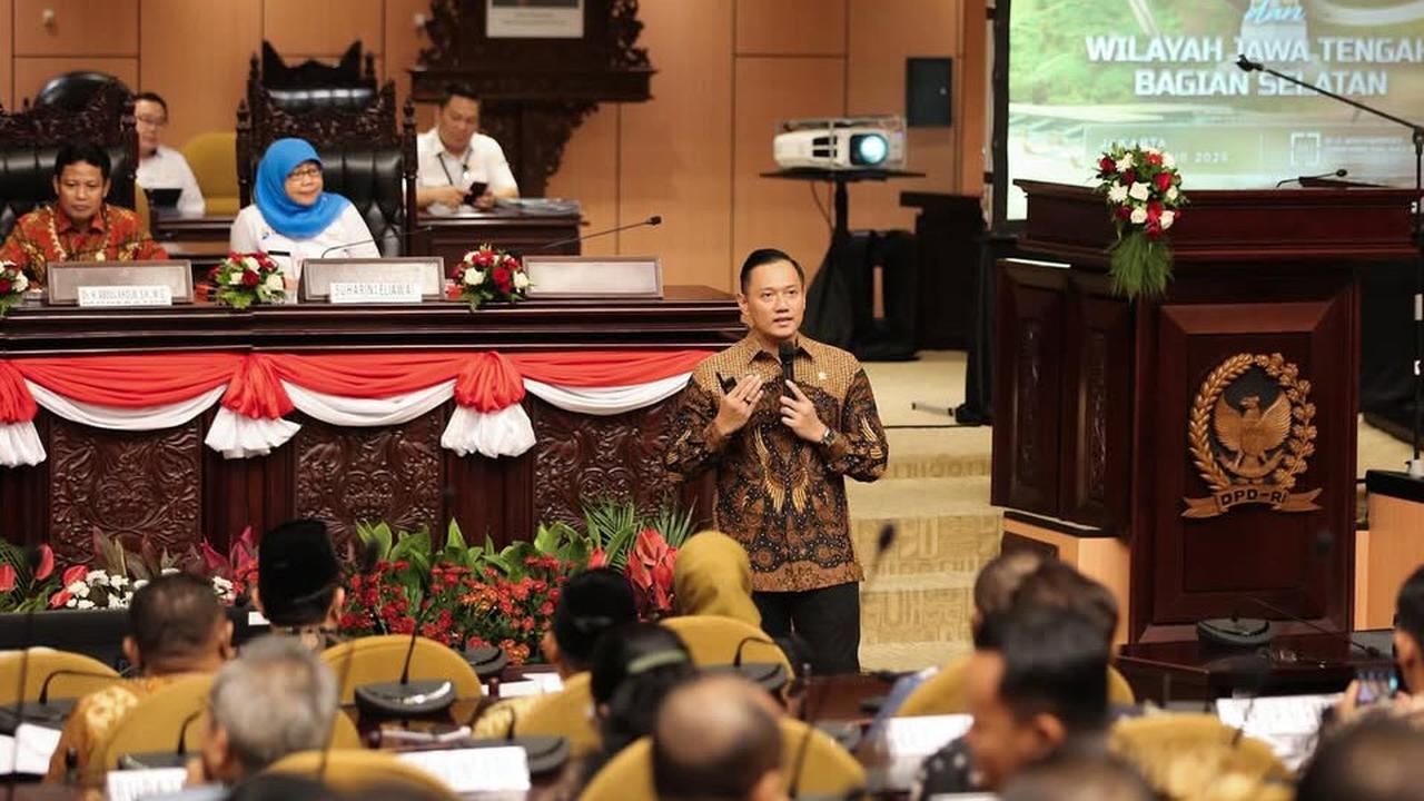 VIDEO: Riuh Tepuk Tangan! Cerita AHY Cucu Jenderal Kopassus Legendaris Sarwo Edhi di Rapat DPD